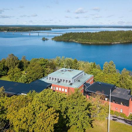 Vaesterbacken Hotell & Konferens Holmsund Kültér fotó